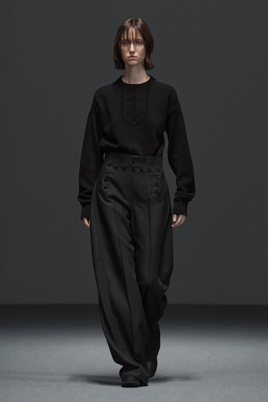 HYKE（ハイク）／ SHEER BACK GUERNSEY KNIT（11423）