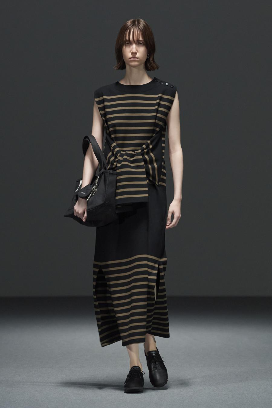 HYKE（ハイク）／TIE-DETAIL BASQUE DRESS（12425）