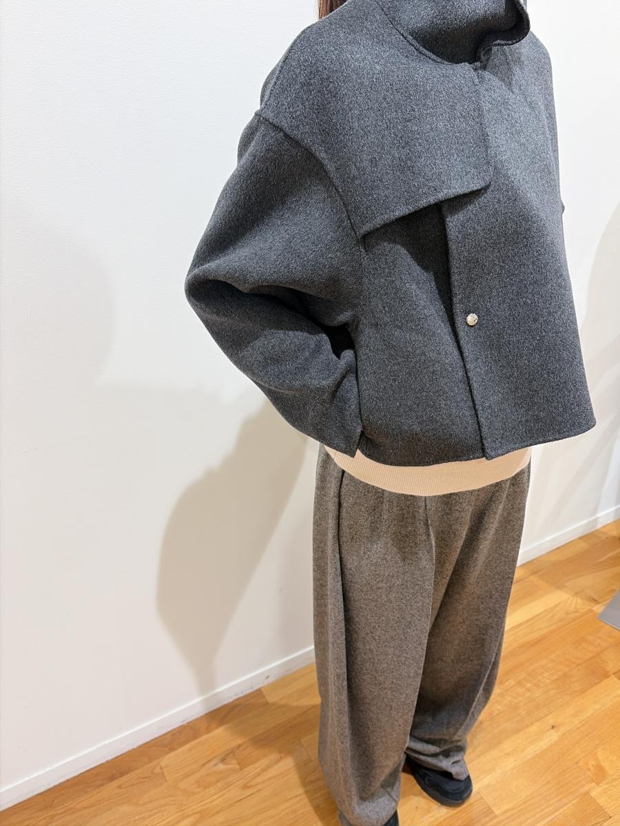 HYKE（ハイク）／LIGHT DOUBLE-FACED CROPPED TRENCH COAT（17614）