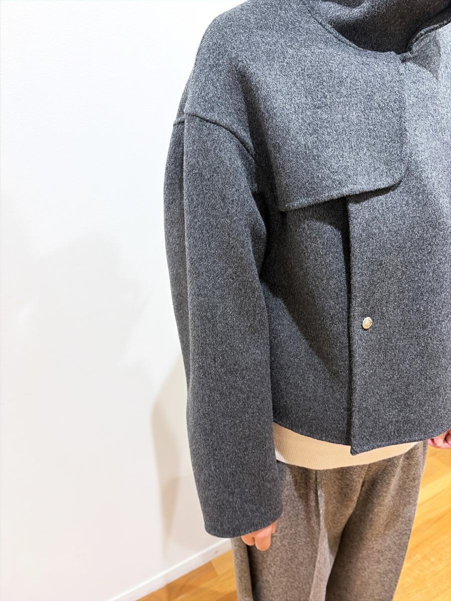 HYKE（ハイク）／LIGHT DOUBLE-FACED CROPPED TRENCH COAT（17614）