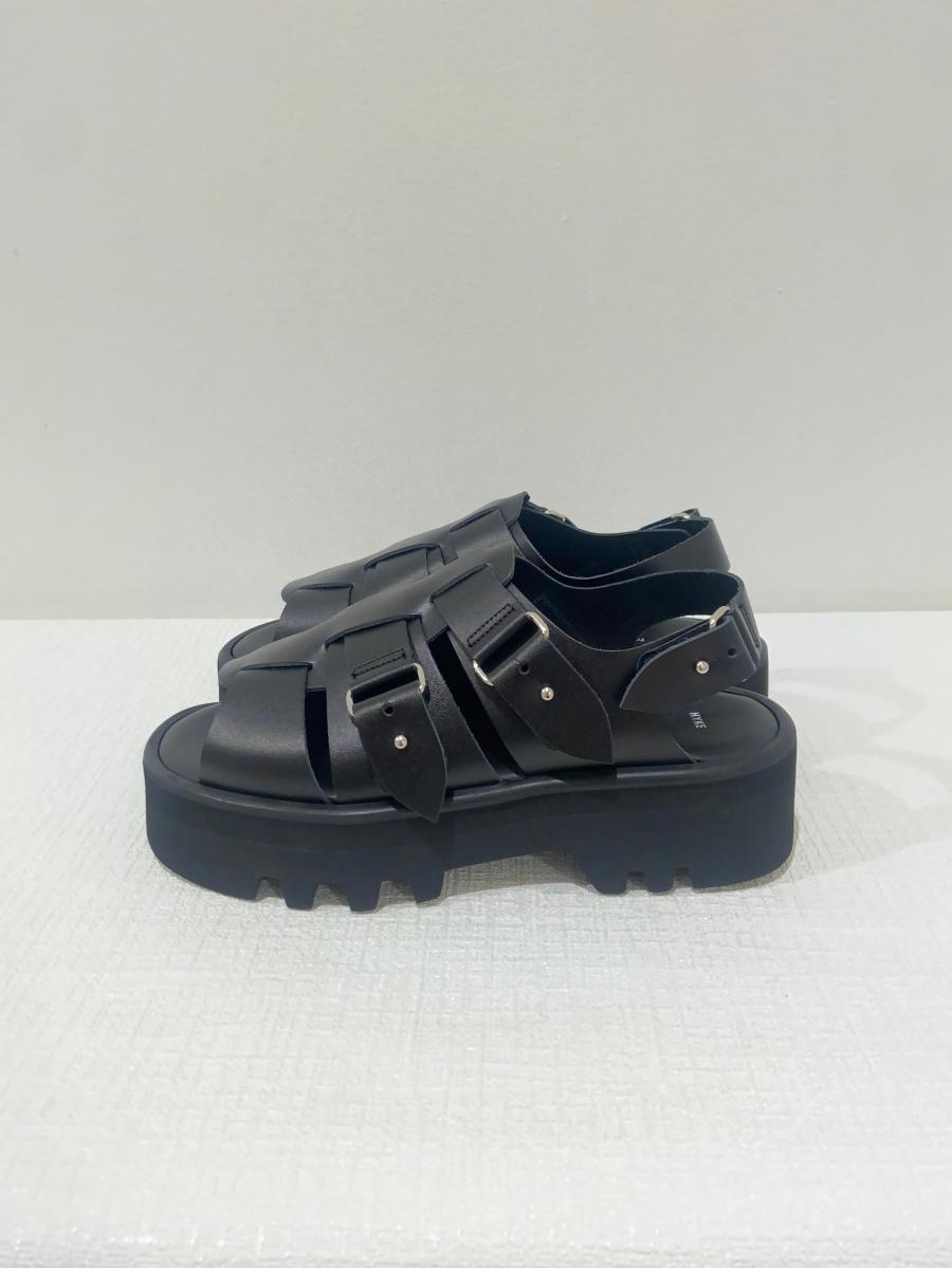 HYKE（ハイク）／ GURKHA SANDALS（19342）