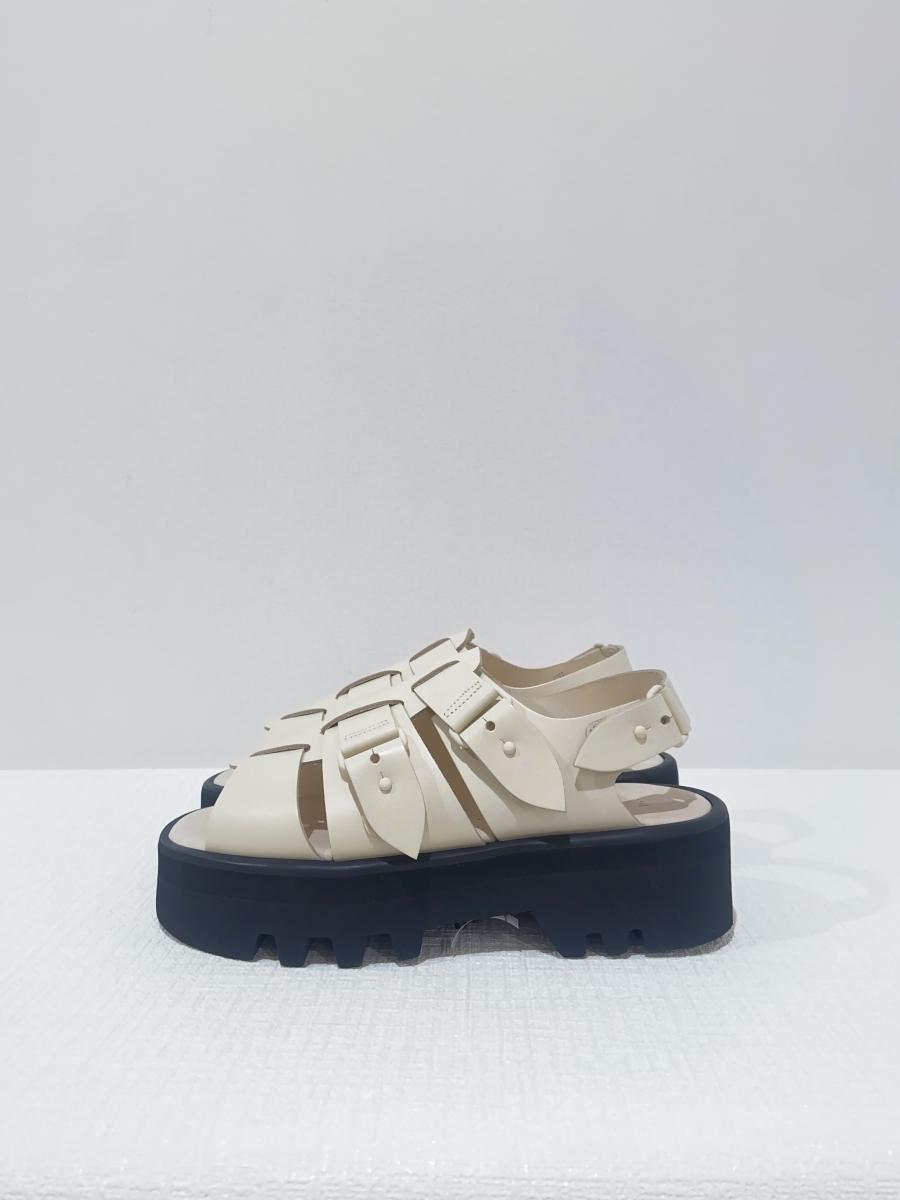HYKE（ハイク）／ GURKHA SANDALS（19342）