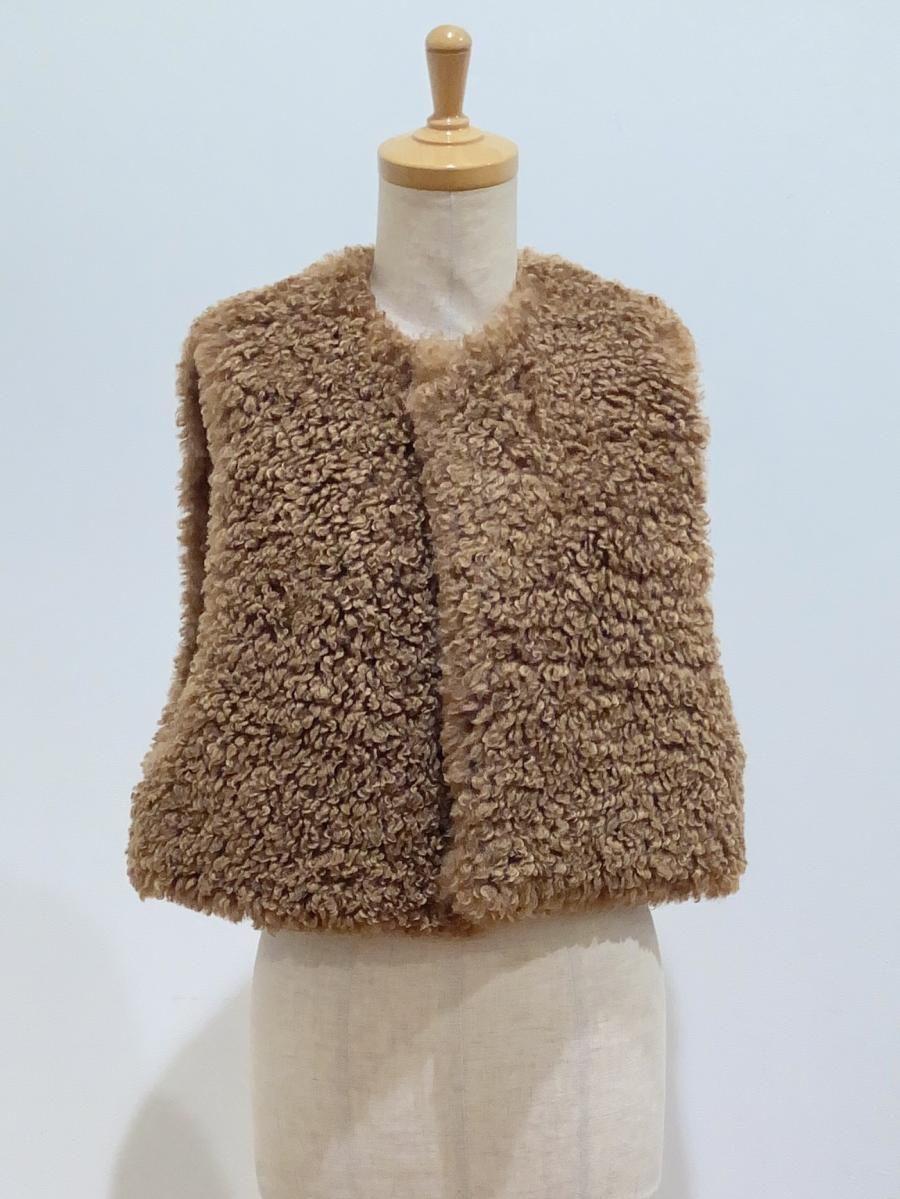 HYKE（ハイク）／ FAUX SHEARLING CROPPED VEST（17524） | ブルゾン