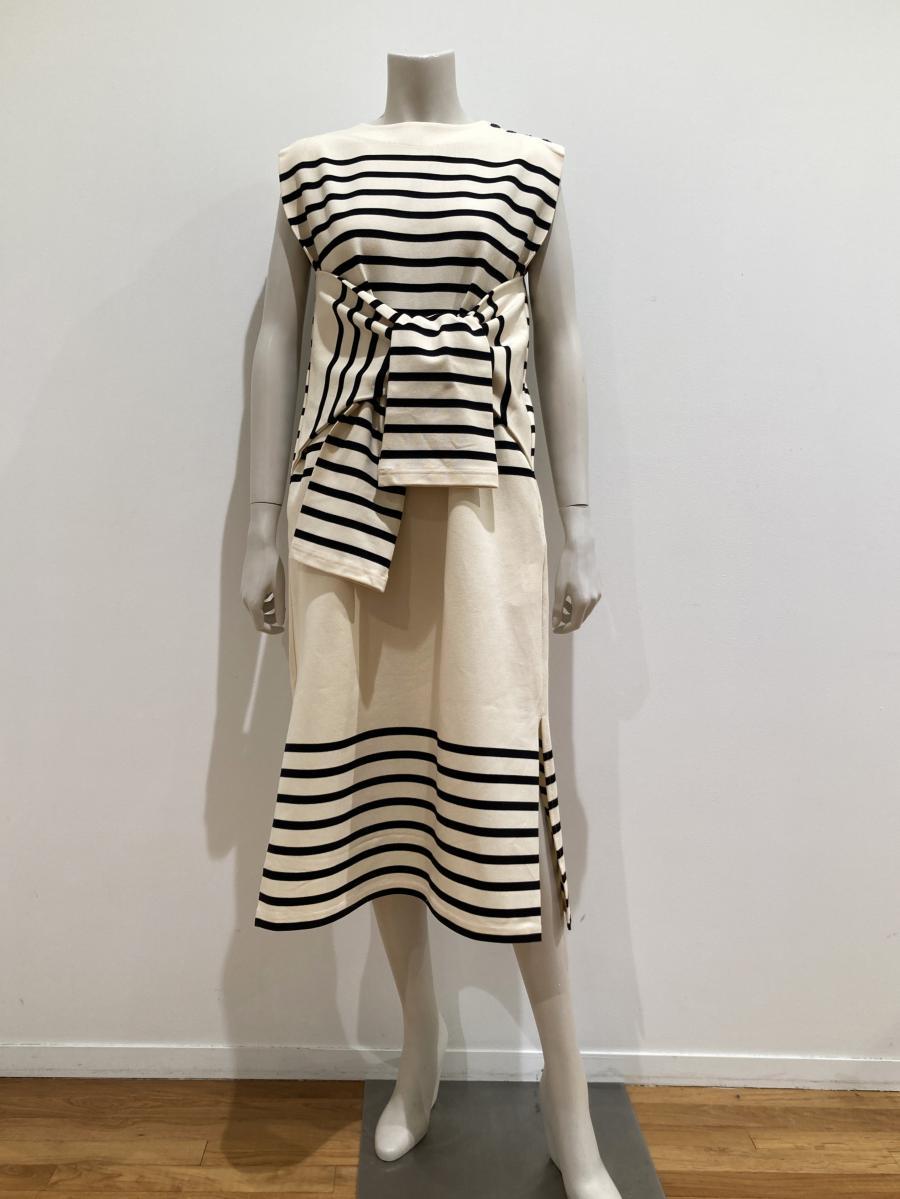 HYKE（ハイク）／TIE-DETAIL BASQUE DRESS（12425） | ワンピース