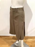 HYKE（ハイク）／WOOL SIDE TUCK SHORTS（13379）