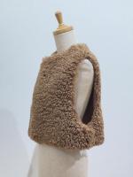 HYKE（ハイク）／ FAUX SHEARLING CROPPED VEST（17524）