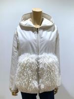 MONCLER（モンクレール）／ パーカー（K20932F00027539ZD）